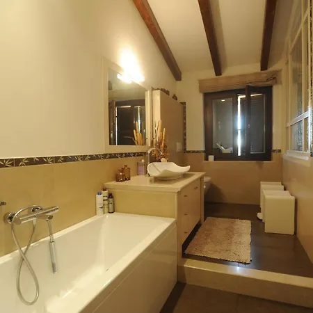 아파트 Casa Pergola 1 - Grande Per 6 Ospiti - Fronte Piscina, Parking *