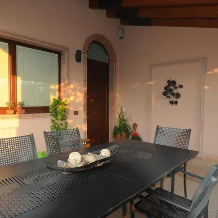 Casa Pergola 1 - Grande Per 6 Ospiti - Fronte Piscina, Parking 아파트 바르돌리노